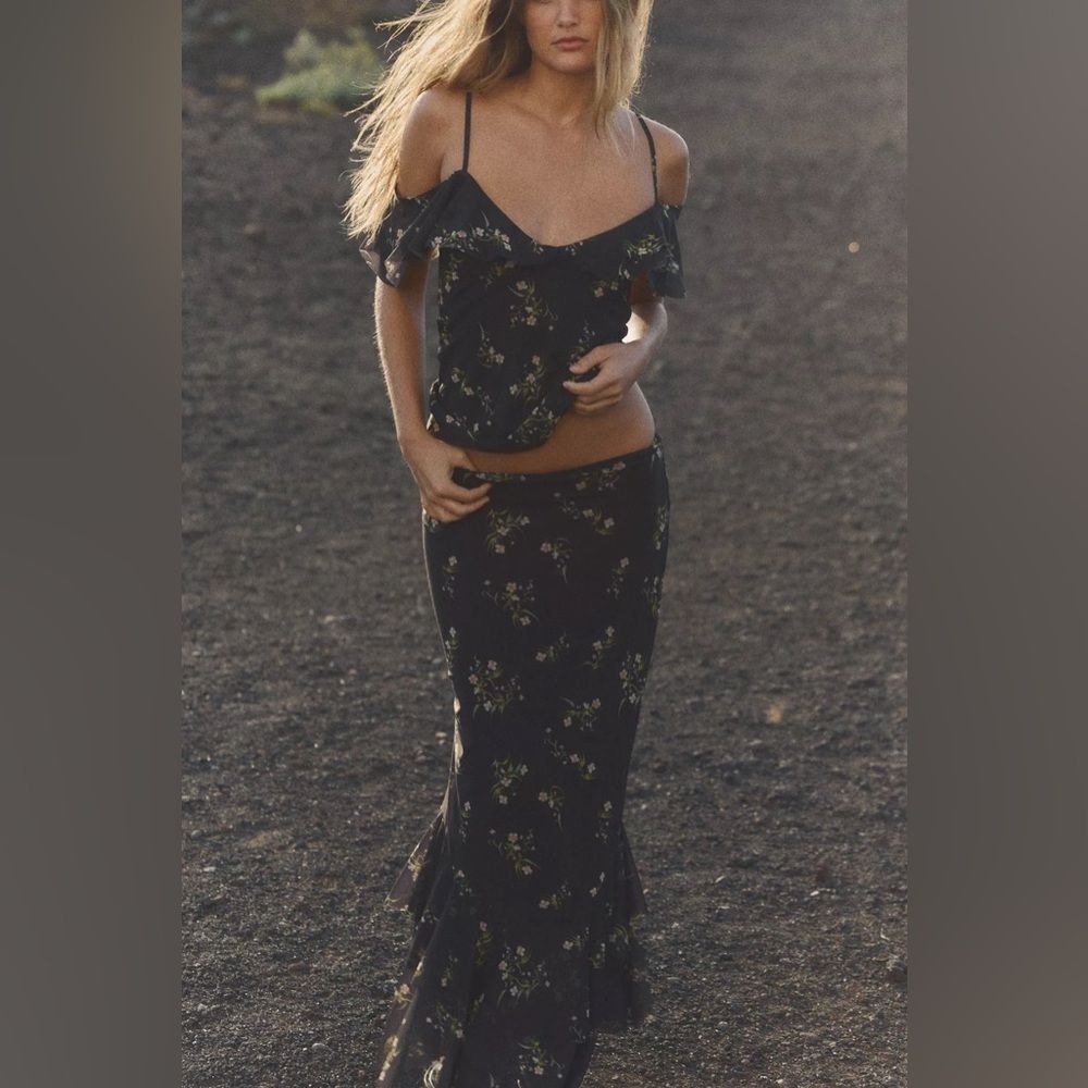 ZARA PRINTED TULLE RUFFLE SKIRT - Picture 3 of 9